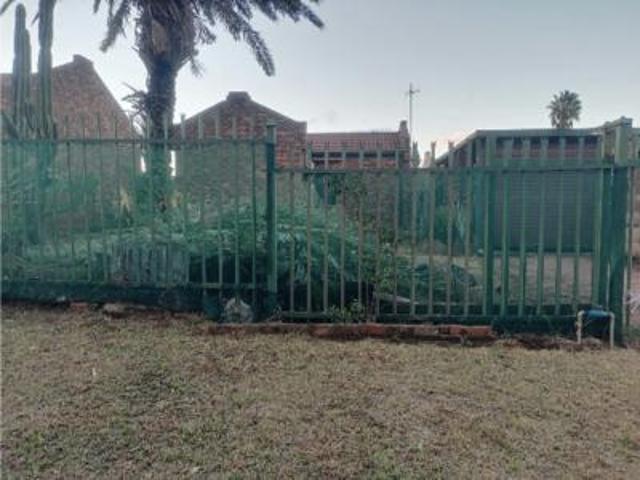 2 bedroomed house on the market in e.