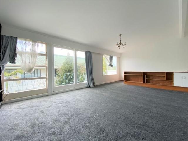 2 Bedrooms on Blomfield Spa