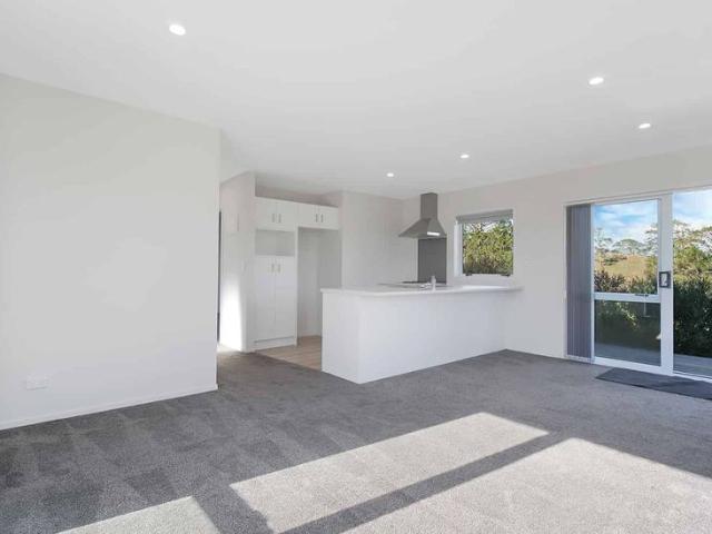 2 Bedrooms on Tawa