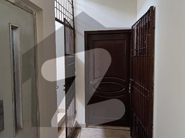 2 Bedrooms Apartment With Lift Available For Rent At Bukhari Commercial Area