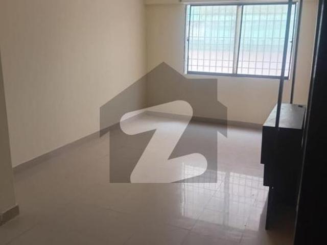 2 Bedrooms Apartment Available For Rent In 200 Yds. Well Maintained Building DHA Phase 6