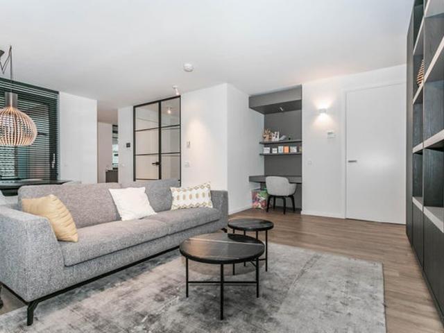 2 bedrooms Apartment Surface Area: 100m2 Furnished Available from: 2026 06 08