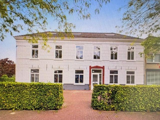 2 bedrooms Apartment Surface Area: 76m2 Unfurnished