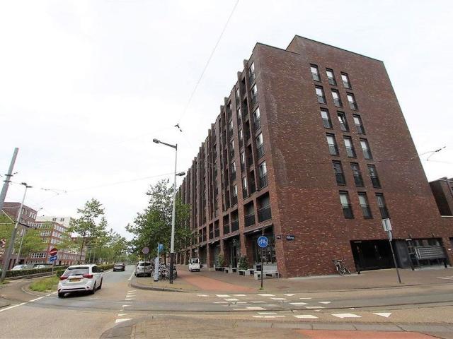 2 bedrooms Apartment Surface Area: 83m2 Unfurnished