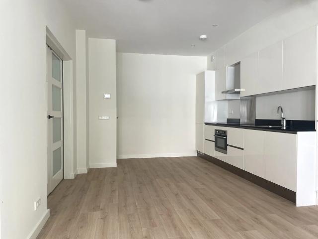 2 bedrooms Appartement Surface Area: 69m2