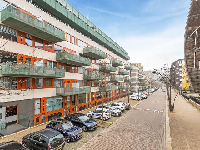 2 bedrooms Appartement Surface Area: 93m2