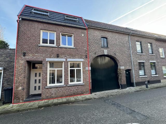 2 bedrooms Appartement Surface Area: 108m2