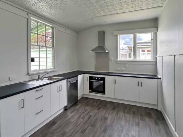 2 BEDROOMS EAST GORE