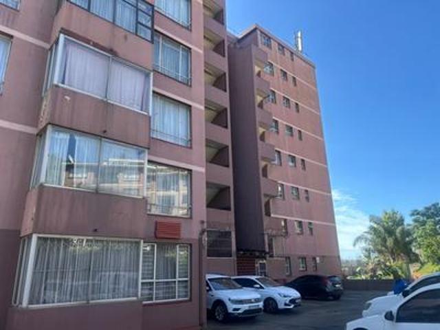 2 bedrooms flat morningside durban