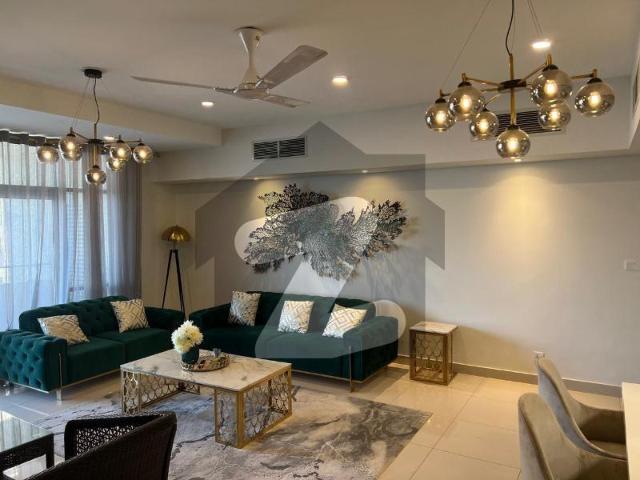 2 Bedrooms Flat Sea Facing Emaar Crescent Bay