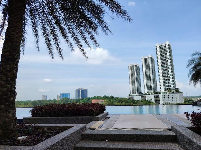 2 Bedrooms for Rent at Meridin Medini Apartment