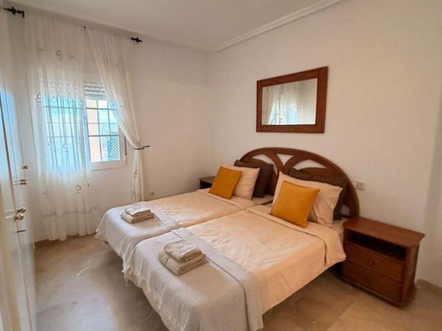 2 Bedrooms Ground Floor ApartmentCasares