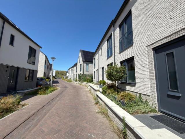 2 bedrooms Huurwoning Surface Area: 132m2