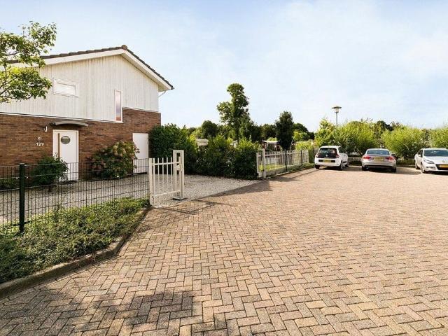 2 bedrooms Huurwoning Surface Area: 80m2