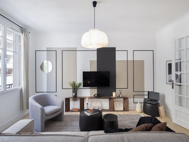 2 bedrooms in Saint Lambert, Paris Amsterdam Apartments for Rent