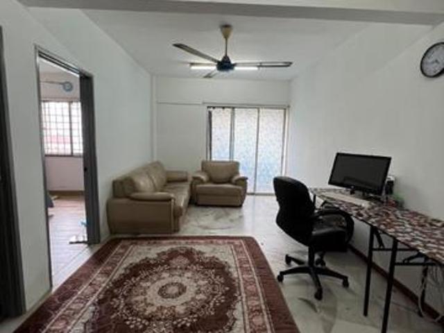2 Bedrooms Iris Apartment Taman Desa Old Klang Road KL with Furnish