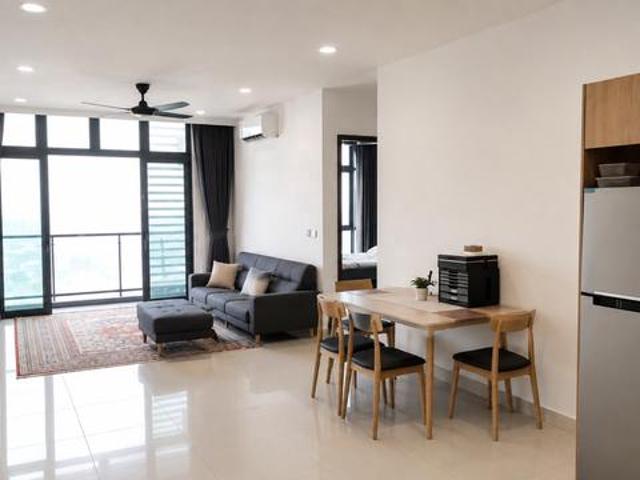 2 Bedrooms Renovated Unit Green Haven Unblock View