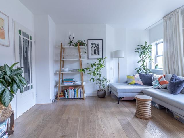 2 bedrooms Surface Area: 87m2 Furnished