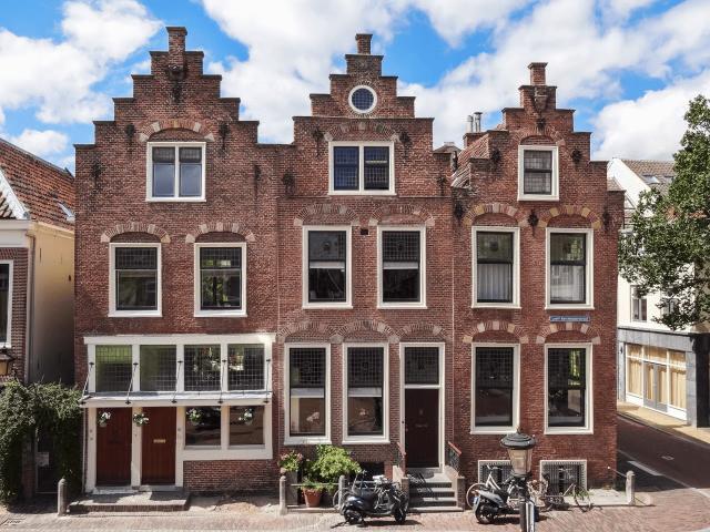 2 bedrooms Surface Area: 110m2