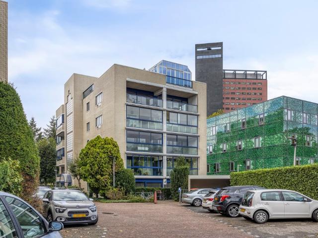 2 bedrooms Surface Area: 116m2 Furnished
