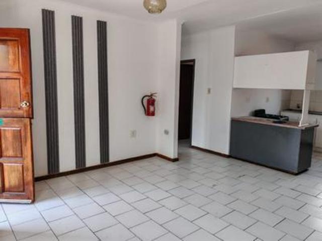 2 bedrooms townhouse to rent in bendor