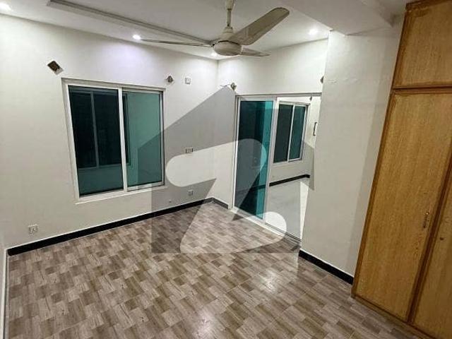 2 bedrooms Unfurnish Apartment for Rent