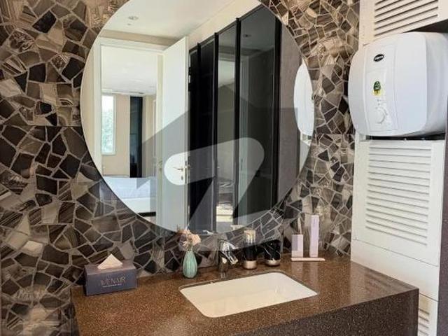 2 Bedrooms Unfurnished Luxurious Apartment For Rent In C1 Block Gulberg 3 MM Alam Road Gulberg 3