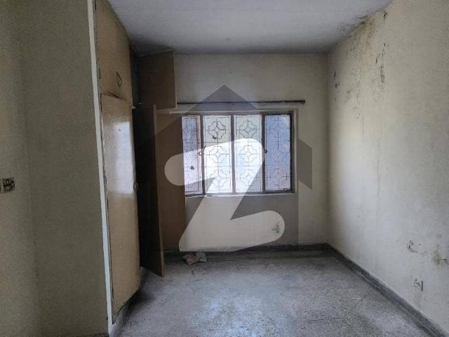 2 Bedrooms Upper Portion Available For Rent In G 10