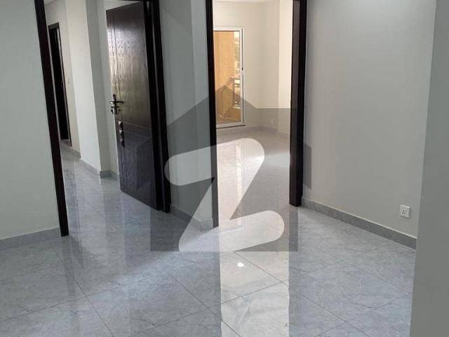The Royal Mall and Residency Flat Sized 1450 Square Feet Is Available