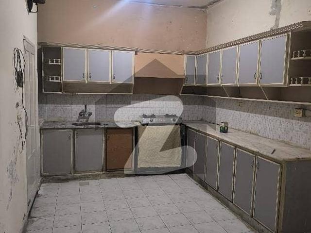 2 Bedrooms & 2 Bathrooms Tv Lounge Kitchen Portion