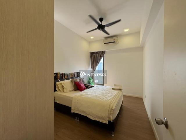 2 bedrooms 2 bathrooms type U international lot