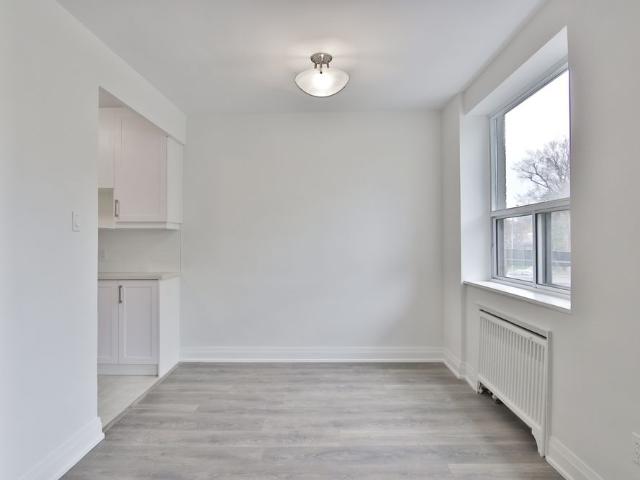 2 Bedrooms 31