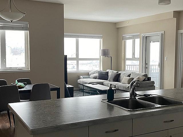 2 Beds 2 Baths Apartment