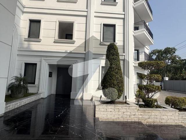 2 beds Apartment luxurious brand new ideal located in Gulbarge Gulberg
