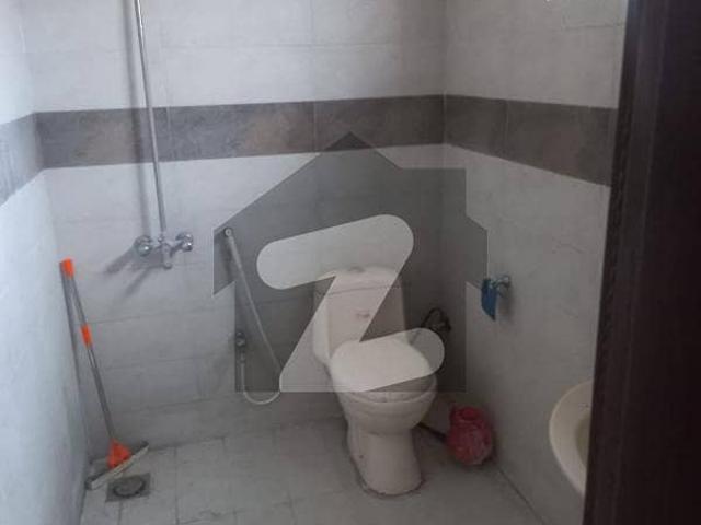 2 Beds Ground Portion, Separate Gate, Neat & Clean Accommodation Reasonable Rent