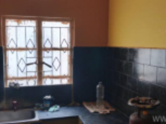 2 BHK 700 Sq. Ft Apartment for rent in Santoshpur, Kolkata