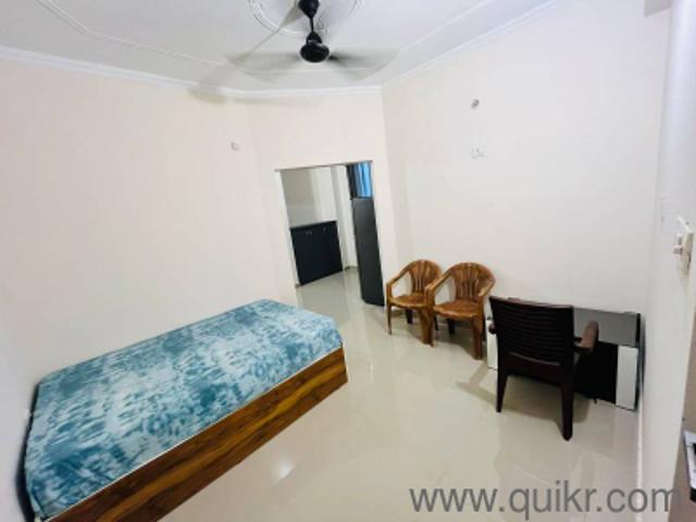 2 BHK 1050 Sq. Ft Apartment for rent in Alambagh, Lucknow