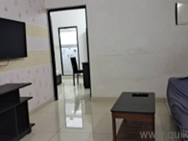 2 BHK 1300 Sq. Ft Apartment for rent in Vyttila, Kochi