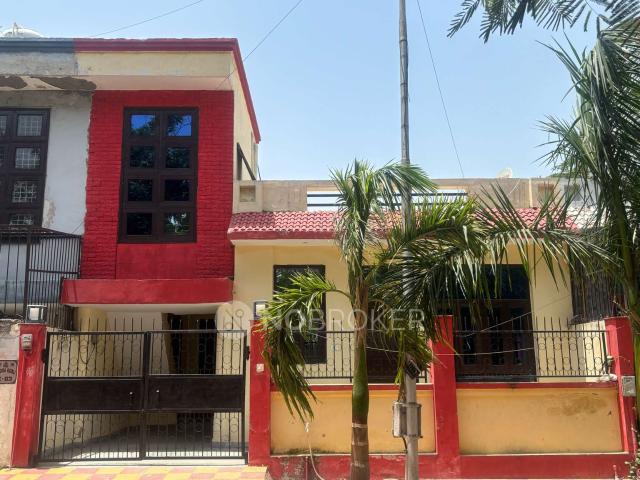 2 BHK Villa In Xu 2 for Rent In Xu 2