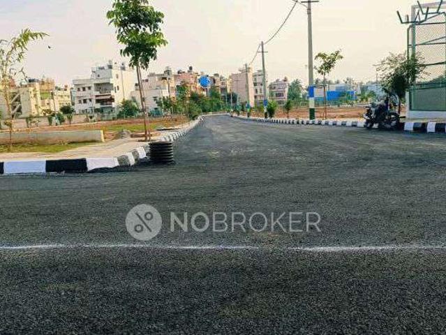 2 BHK Villa In Erayaa Indranee Lake View For Sale In Rcf4