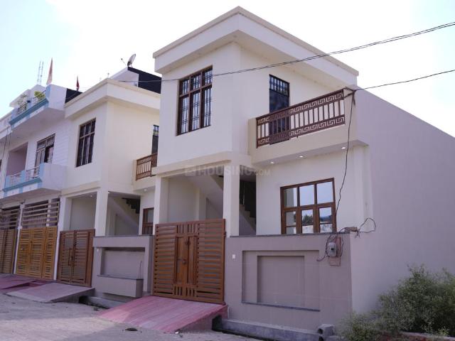 2 BHK Villa in Jankipuram Extension for resale Sitapur Road. The reference number is 17742026