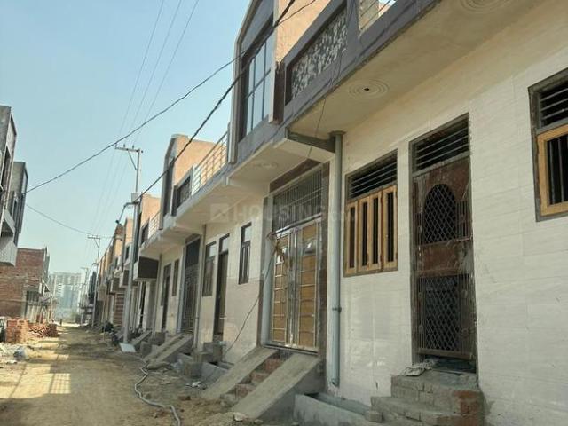 1 BHK Villa in Lal Kuan for resale Ghaziabad. The reference number is 15745279