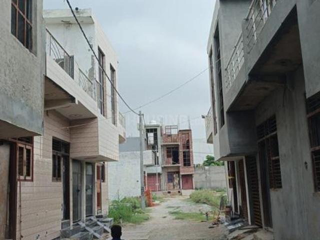2 BHK Villa in Lal Kuan for resale Ghaziabad. The reference number is 17748114