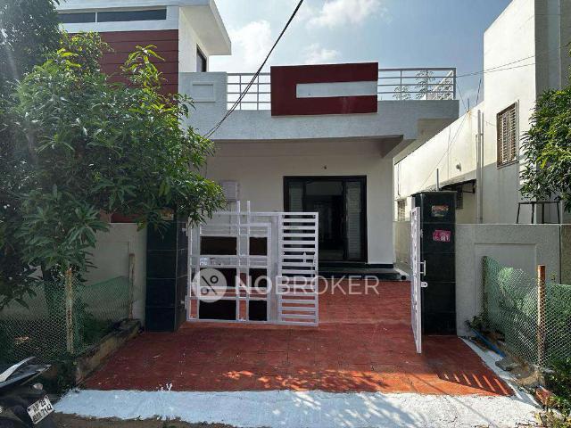 2 BHK Villa In Metro Landmark Housing Society for Rent In M