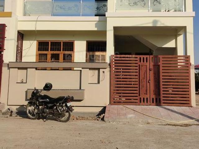 2 BHK Villa in Misripur for resale Lucknow. The reference number is 20046517