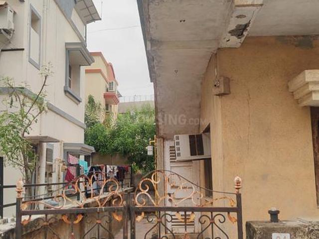 2 BHK Villa in Motera for resale Ahmedabad. The reference number is 20673593