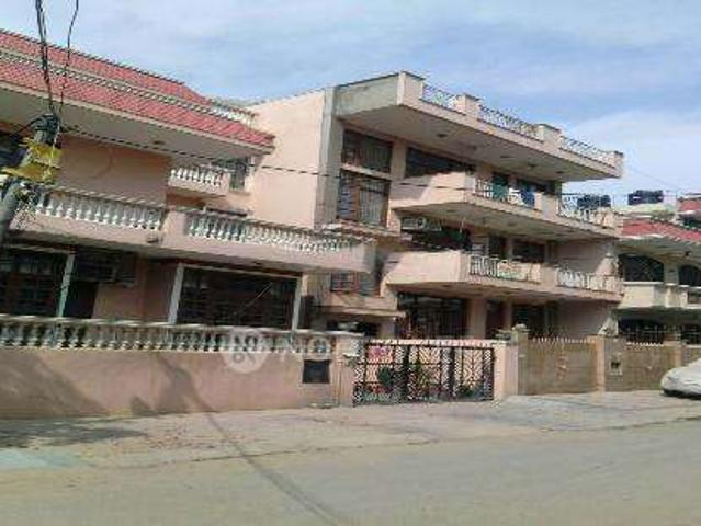 2 BHK Villa In Rwa Sector 30 for Rent In Sector 30