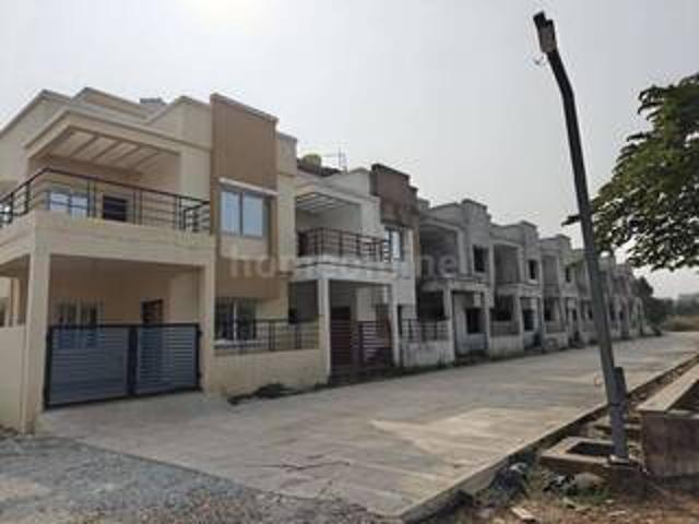 2 BHK VILLA / INDIVIDUAL HOUSE 1544 sq ft in Old Dhamtari Road, Raipur | Luxury