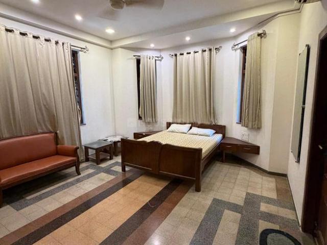 2 BHK Apartment in Colaba for rent Mumbai. The reference number is 20485435