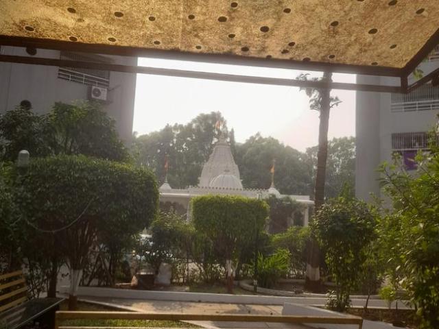 2 BHK Apartment in Chala for rent Vapi. The reference number is 10790822